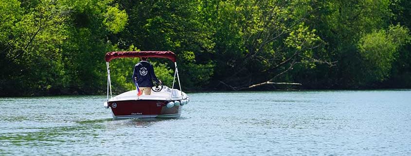 La ruta le permitir á navegar por todo el Parque Natural de Pâtis