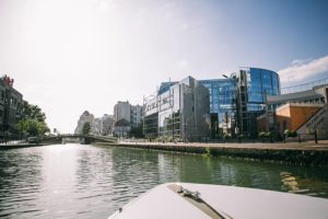 Recorridos insólito en barco eléctrico